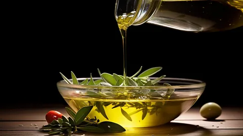 تصویر 2 از روغن زیتون رودبار مرغوب با بسته‌ بندی بهداشتی